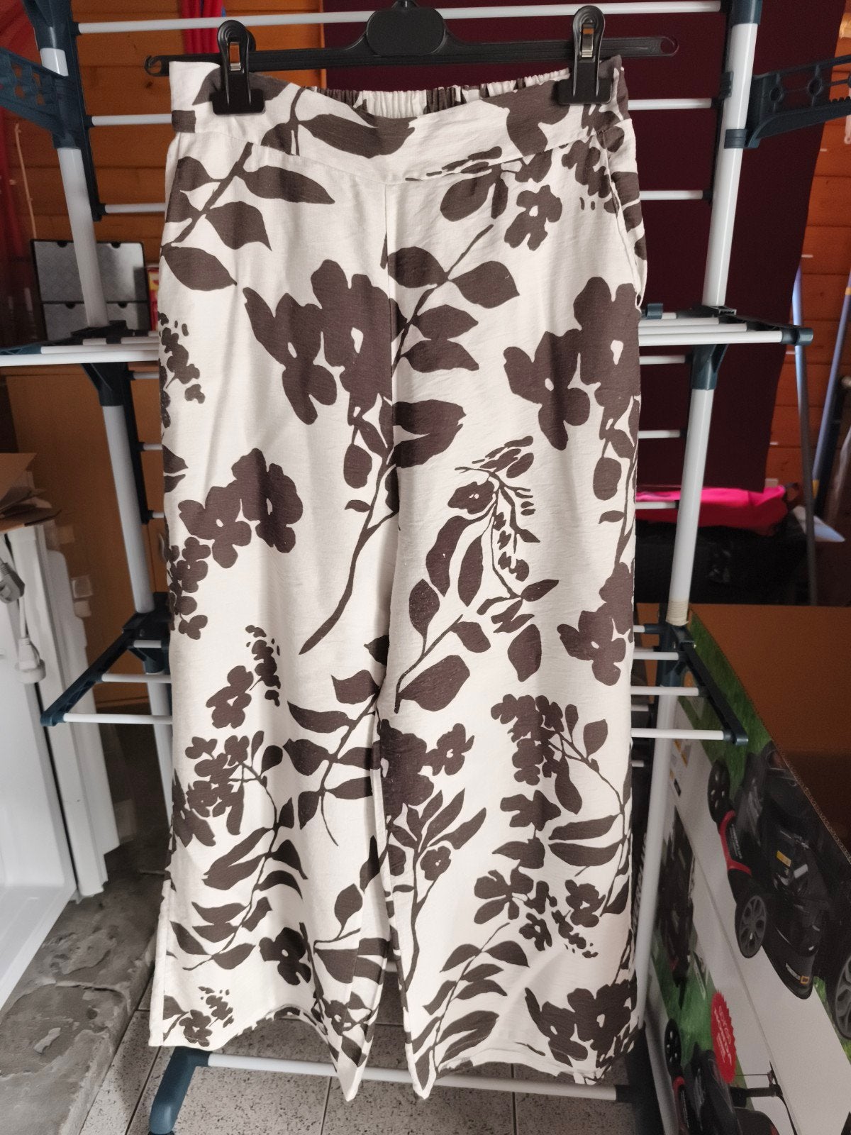 dames broek, Ophalen