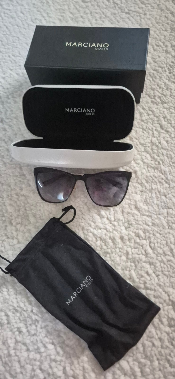 lunettes de soleil  Guess by Marciano GM713 BLK, Ophalen of Verzenden, Grijs, Bril