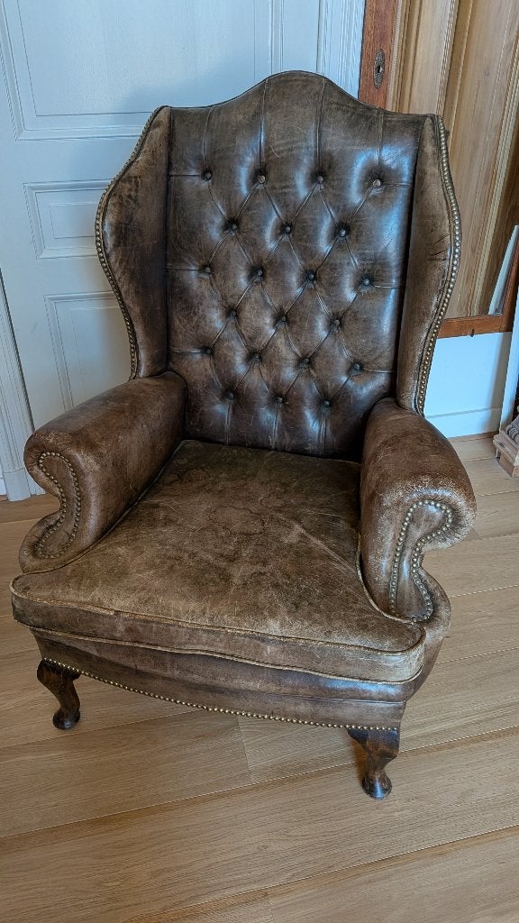 Fauteuil Chesterfield classique à oreilles, 75 à 100 cm, Chesterfield, Enlèvement, Utilisé