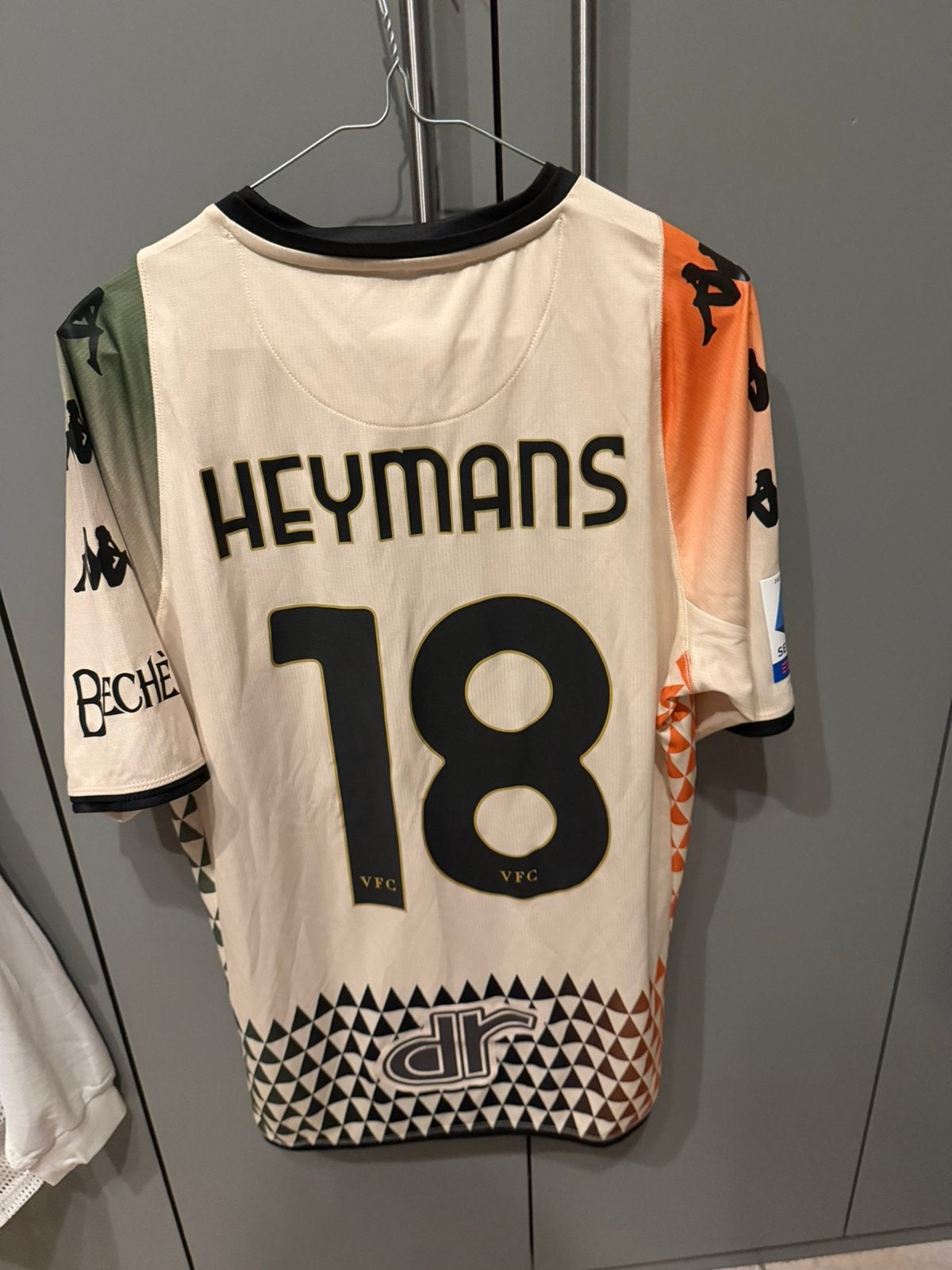Verschillende matchworn shirts, Verzamelen, Sportartikelen en Voetbal, Ophalen of Verzenden, Zo goed als nieuw, Shirt