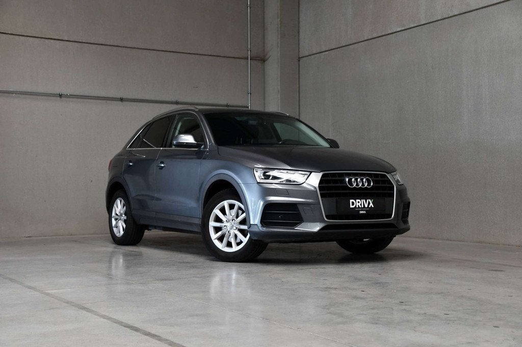 Audi Q3 1.4 TFSI l S-tronic l Automaat l Trekhaak l Cruise C, Autos, Audi, Argent ou Gris, Achat, Entreprise, Noir