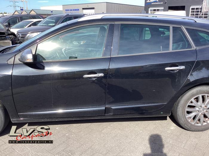 Portier 4Deurs links-achter van een Renault Megane (TEGNE), Gebruikt, -, -, Ophalen of Verzenden