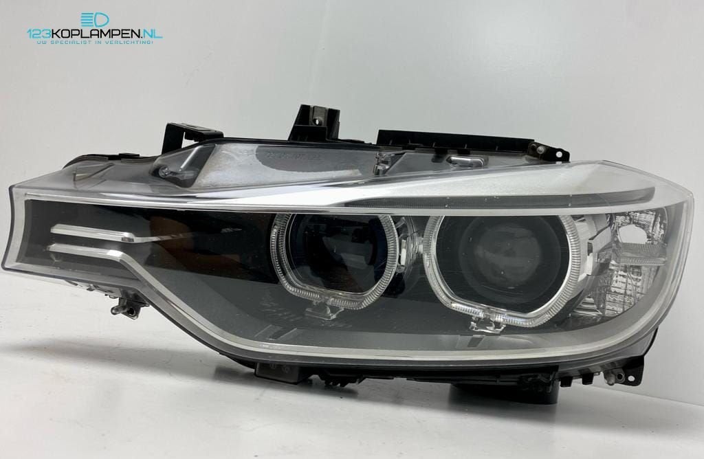 (VR) BMW 3 Serie F30 / F31 Bi Xenon koplamp links, Gebruikt, -, -, Ophalen of Verzenden