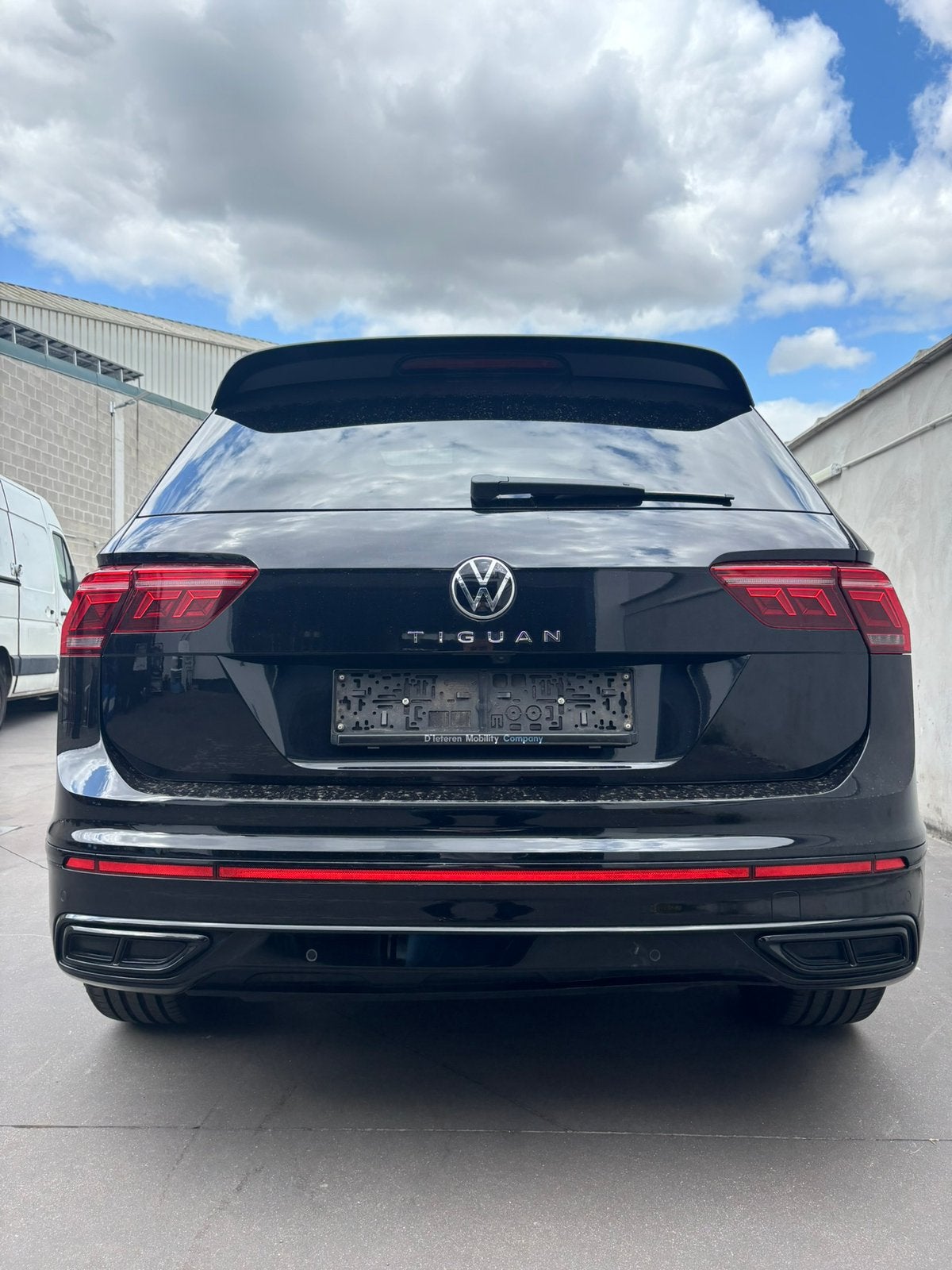 Volkswagen Tiguan R-Line, Cuir, Achat, Entreprise, Automatique