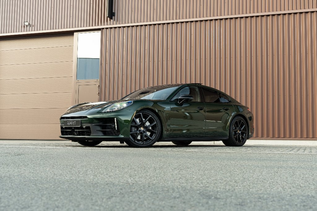 Porsche Panamera 4 E-Hybrid 2.9 V6 | Oak Green Metallic Neo, Autos, Porsche, Cuir, Achat, Euro 6, Entreprise