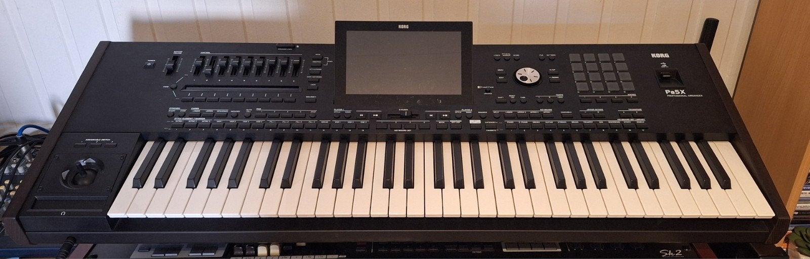 Korg pa5x  61, Muziek en Instrumenten, Keyboards, Ophalen