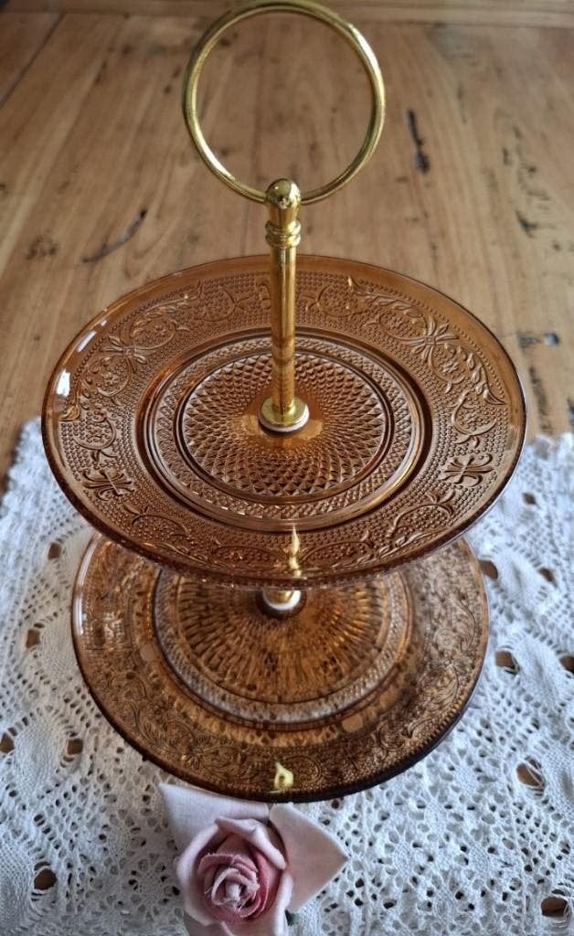 Daan Kromhout etagere, gekleurd glas, camel bruin, -, -, Ophalen of Verzenden, Zo goed als nieuw