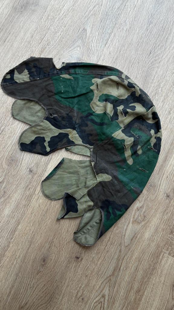 M81 woodland couvre casque/helmet cover, Collections, Enlèvement ou Envoi, Armée de terre, Casque ou Béret