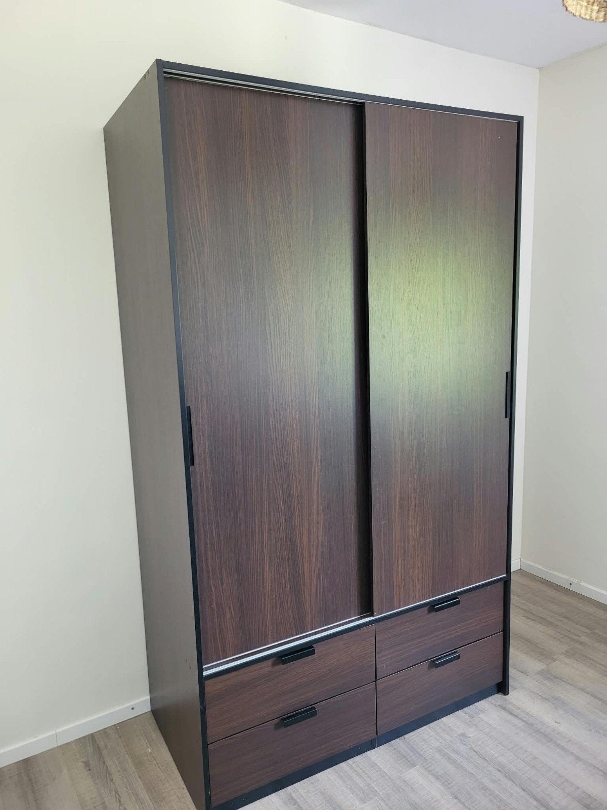 Kast Trysil Ikea, Ophalen