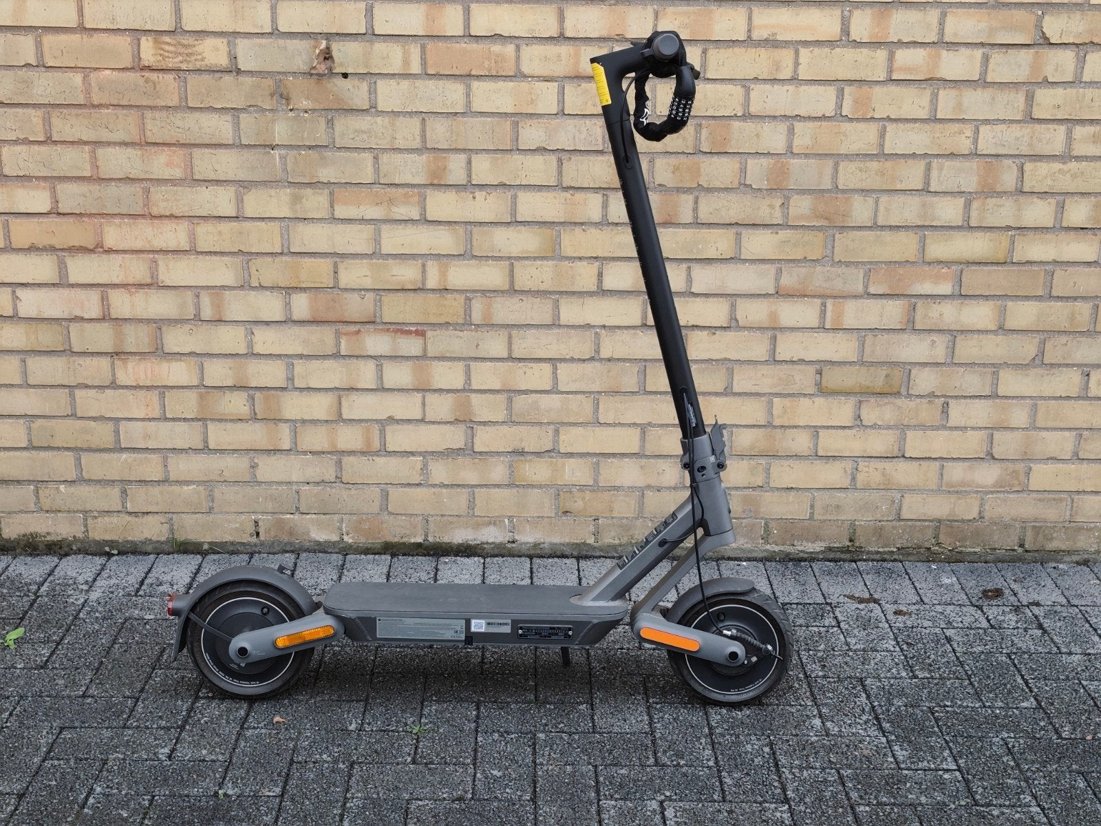 Étape Xiaomi 4 Ultra, Enlèvement, Comme neuf, Step électrique (E-scooter), Xiaomi ultra 4 pro