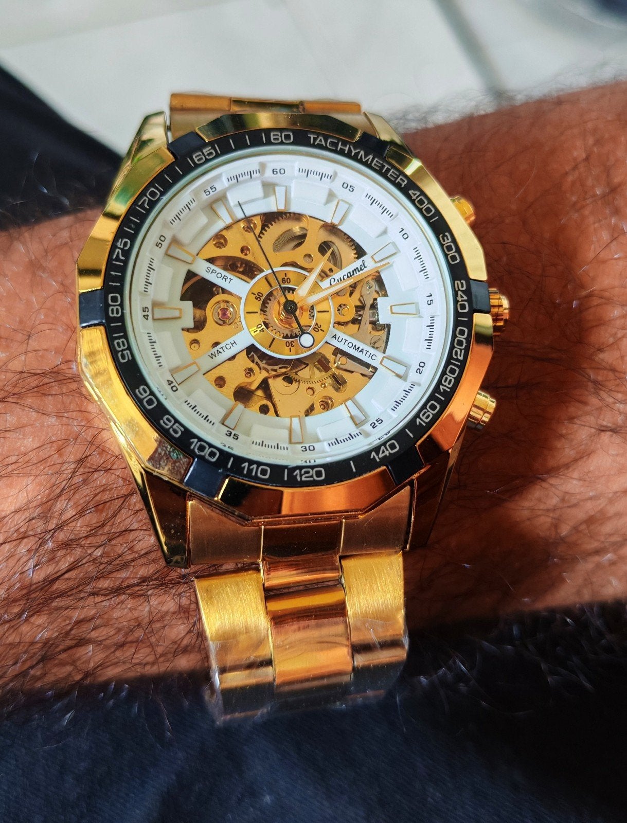 Titre : Montre homme automatique dorée squelette – Style spo, Envoi, Blanc