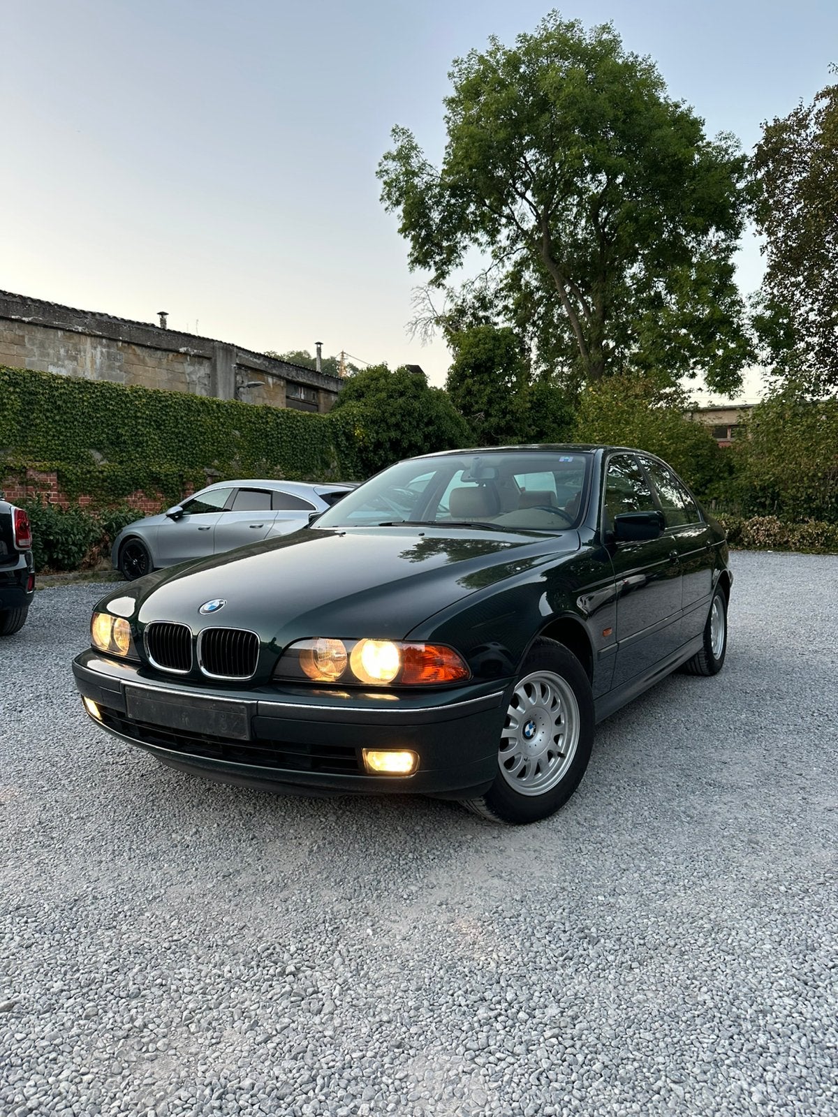 PRETE A IMMATRICULER BMW 520i E39 ETAT SHOWROOM, Cuir, Boîte manuelle, Entretenue par le concessionnaire, 6 cylindres