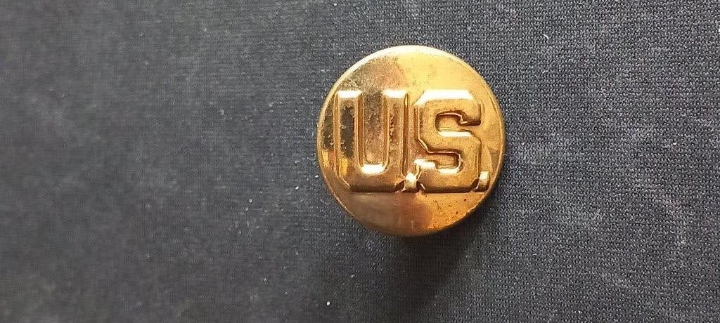 insigne US disque de col "US", Collections, Enlèvement ou Envoi, Autres, Autres types
