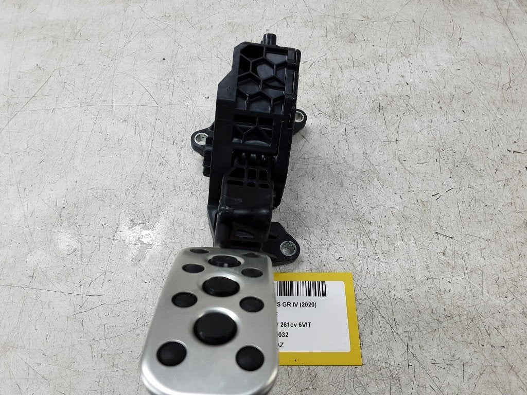 GASPEDAAL Toyota Yaris IV (P21 / PA1 / PH1) (7811052311), Gebruikt, Kundenbetreuung@toyota.de, Toyota, Toyota-Allee 2
50858  Köln, DE