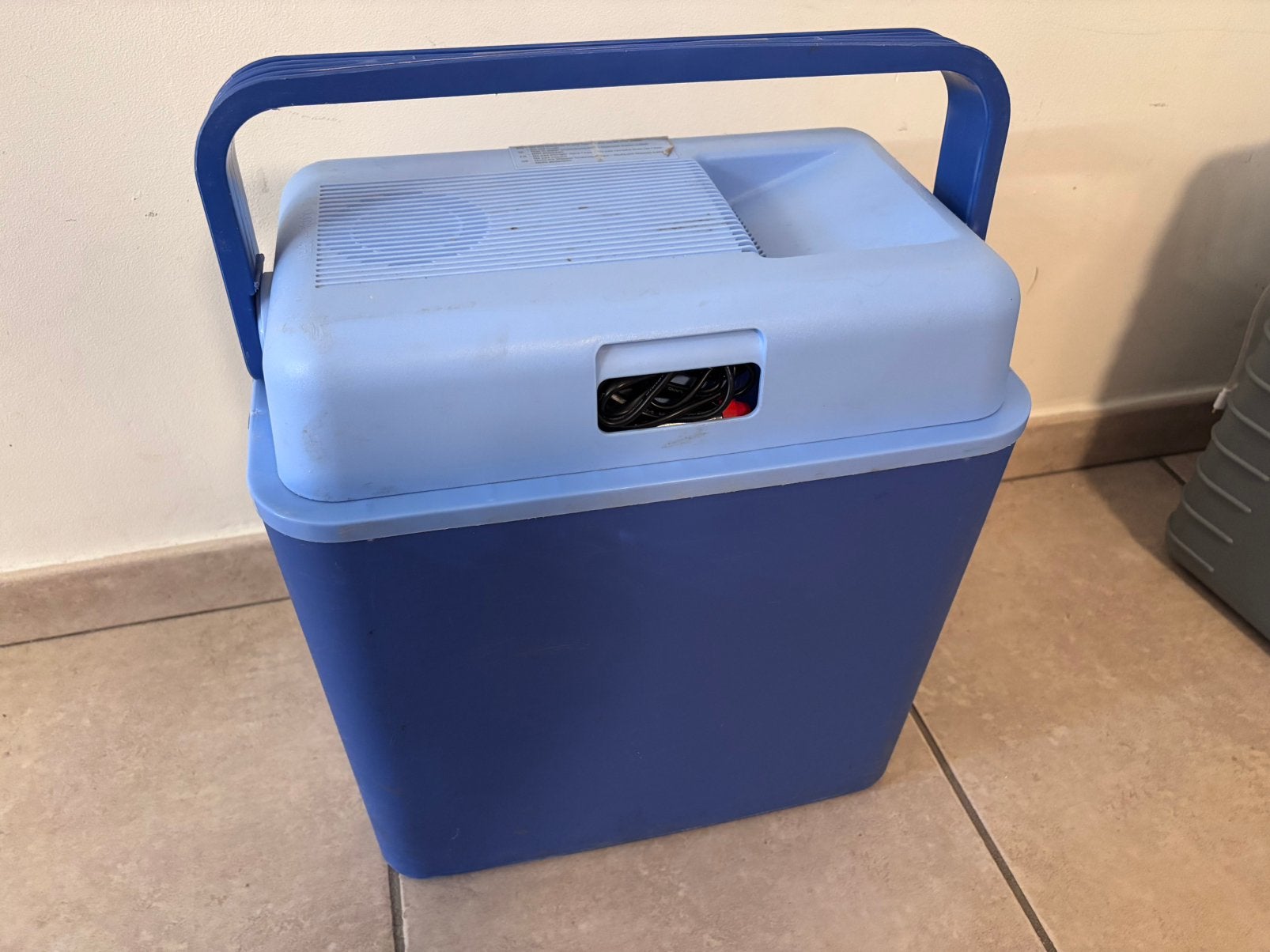 Elektrische koelbox, Caravans en Kamperen, Koelboxen, Ophalen, Zo goed als nieuw, Koelbox
