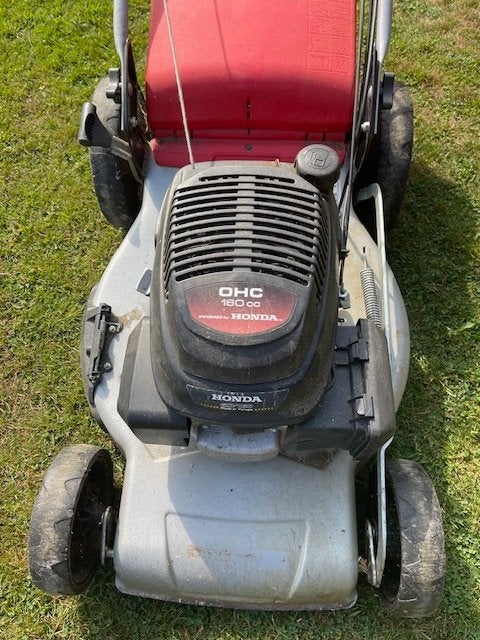 Honda trimmer, Tuin en Terras, Grasmaaiers, Gebruikt, 50 cm of meer, Opvangbak, Ophalen