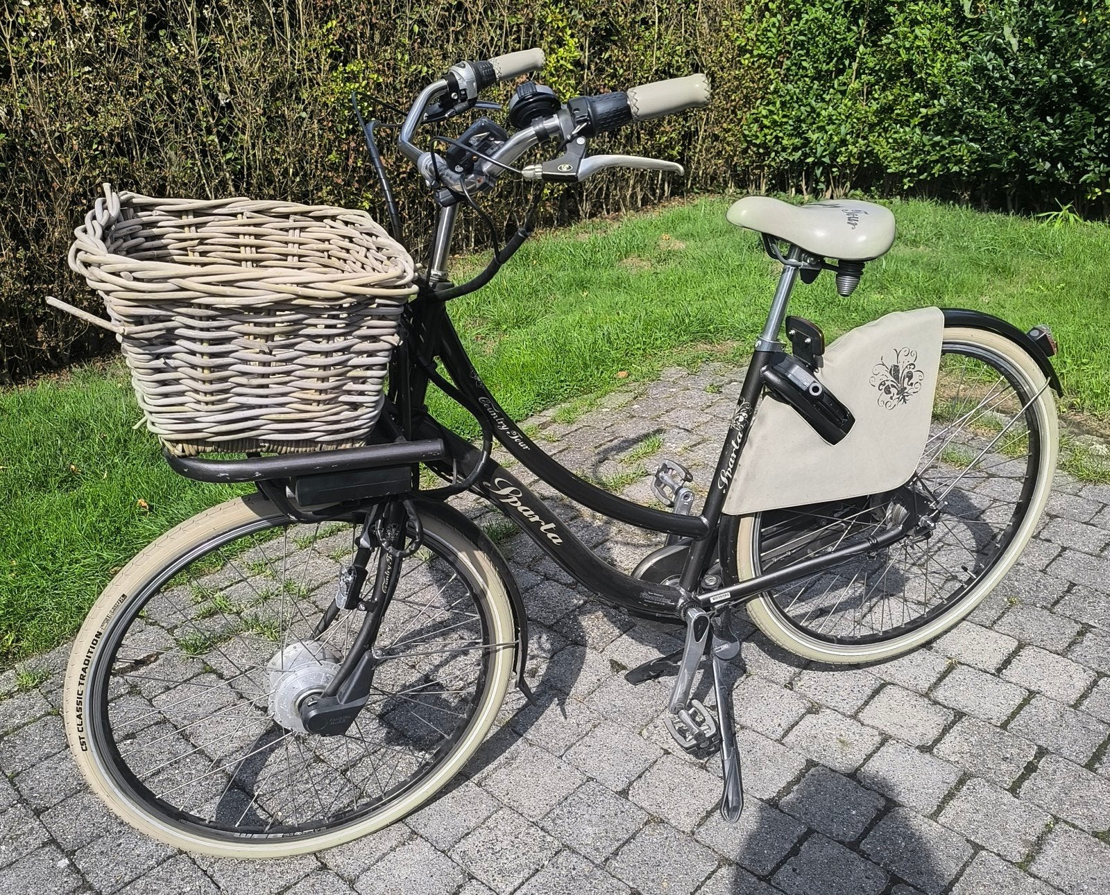 Sparta Country Tour, electrische damesfiets., Fietsen en Brommers, Ophalen, Gebruikt, Sparta, Versnellingen