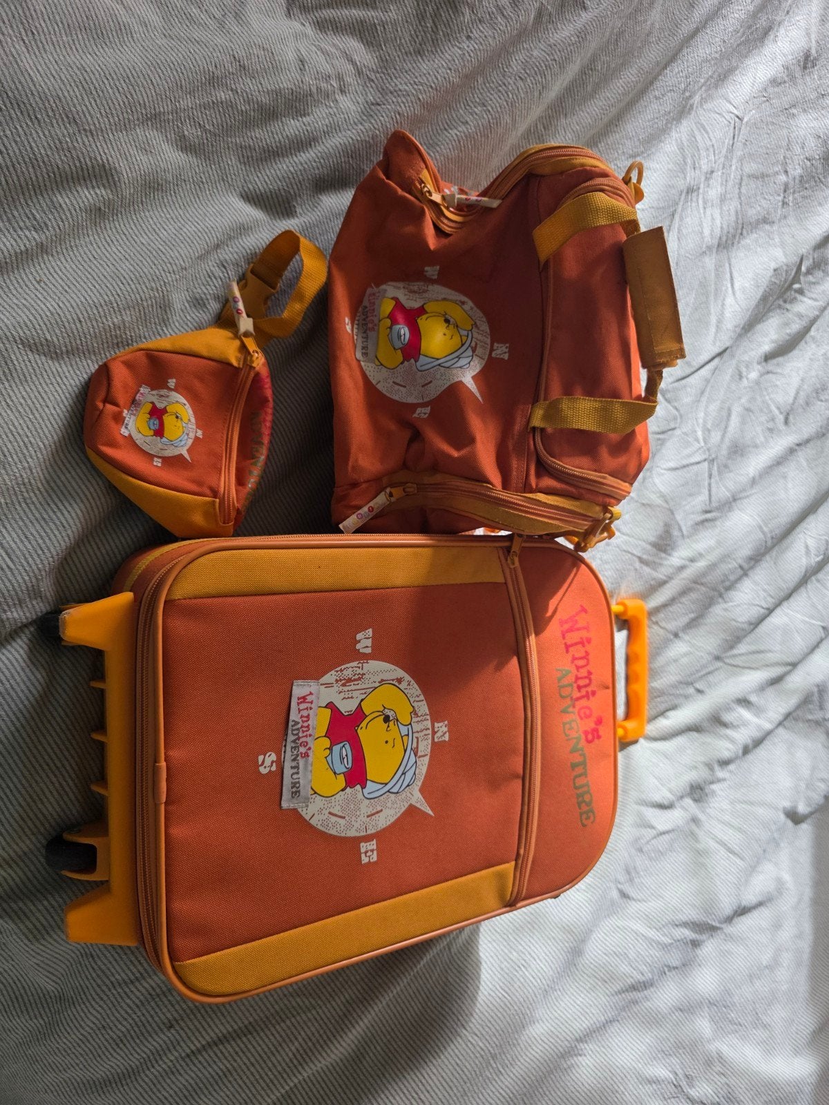 Valise de voyage pour enfants Winnie l'ourson, chariot de vo, Enlèvement, Comme neuf, Autres couleurs, Poignée extensible