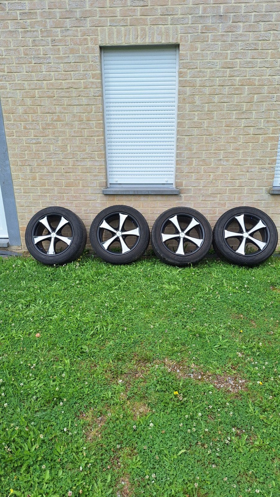 4 velgen met banden 225/55R18, Auto-onderdelen, Banden en Velgen, Ophalen, Band(en)
