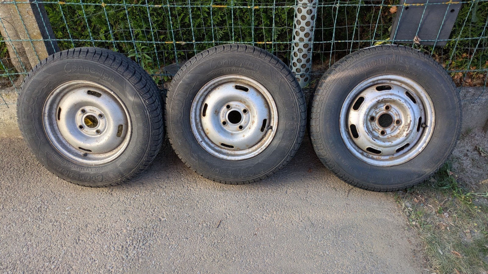 Aanhangwagen wielen stalen velg met banden 185/70R13, Auto diversen, Aanhangwagen-onderdelen, Ophalen of Verzenden, Gebruikt