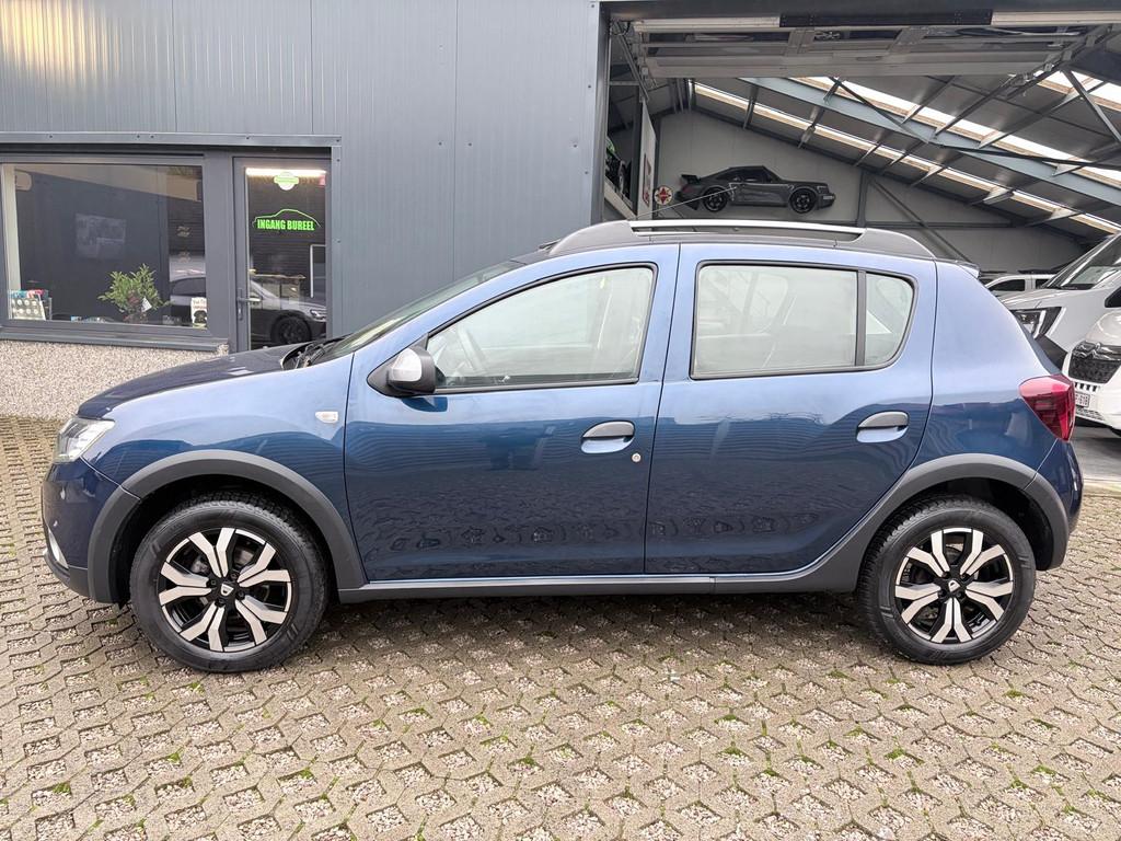 Dacia Sandero stepway - Benzine - Slechts 50000 km !, Auto's, Voorwielaandrijving, 898 cc, Stof, Gebruikt