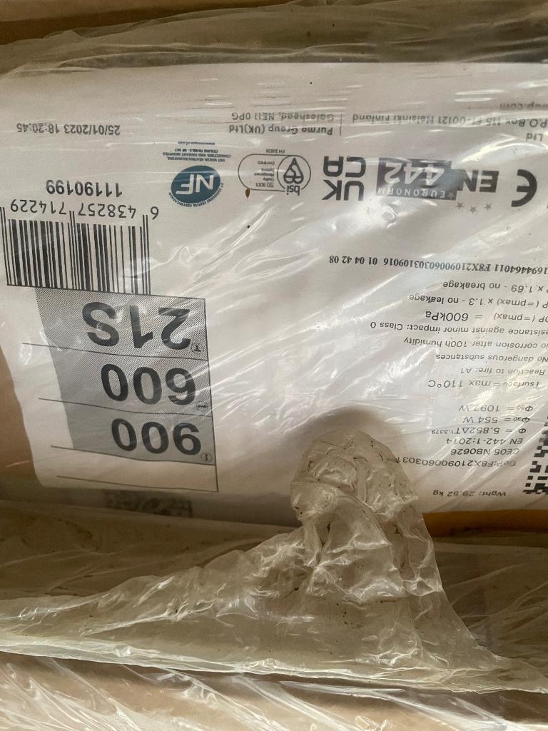 Radiateur radson intégra flex 8c, Neuf, Enlèvement, 80 cm ou plus, Radiateur