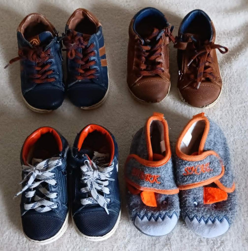Schoenen/pantoffels maat 23 (4 paar), Ophalen, Gebruikt, Schoenen, Jongen