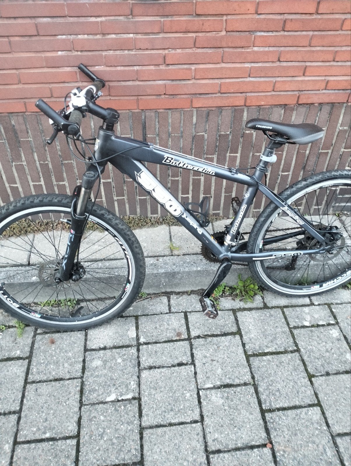 mountainbike battecchia, Fietsen en Brommers, Ophalen