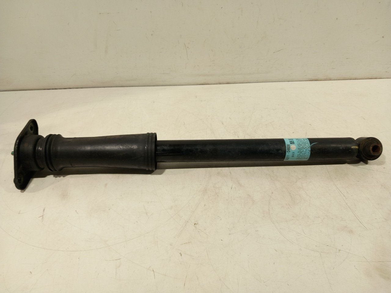 Schokbreker links achter Kia Optima, Onderdelen@venauto.nl, Van der Ven Autorecycling B.V., Ettenseweg 76, 4706 PB Roosendaal, The Netherlands