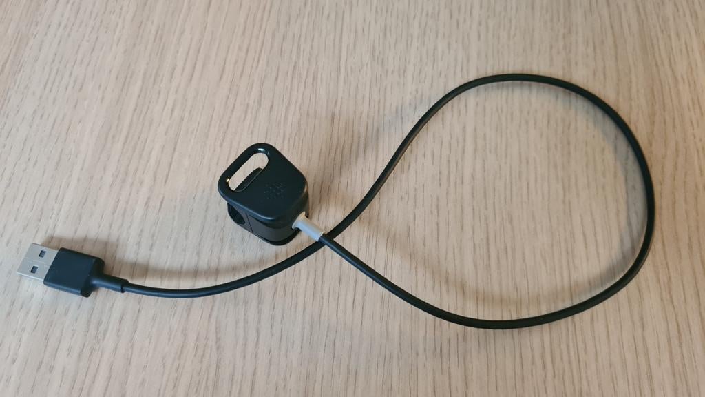 Fitbit charge 4 lader, Ophalen, Zo goed als nieuw