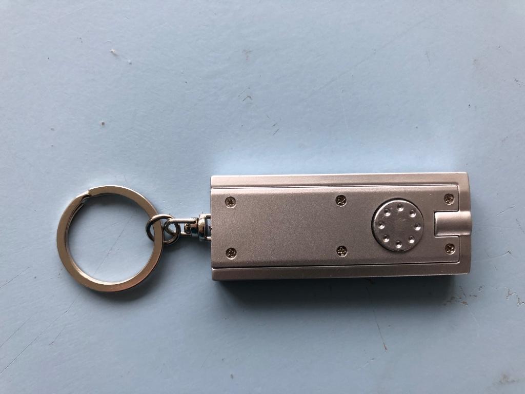 Sleutelhanger met licht Restaria d'n Ecker Rijen lampje, Enlèvement ou Envoi, Comme neuf, Ville ou Campagne
