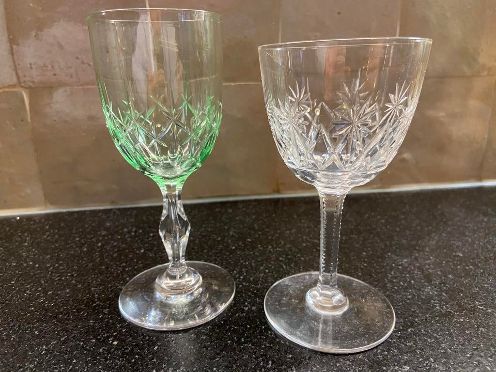 Deux verres en cristal anciens, Antiquités & Art, Antiquités | Verre & Cristal, Enlèvement ou Envoi