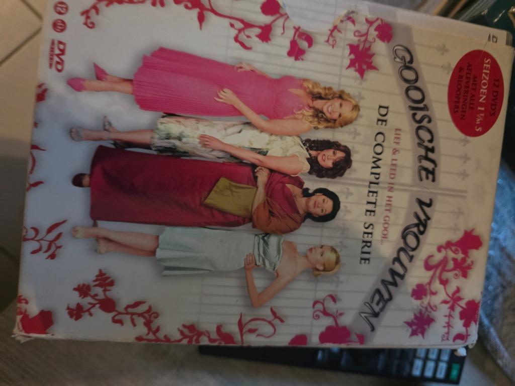 Gooische vrouwen complete serie dvd box, Enlèvement ou Envoi