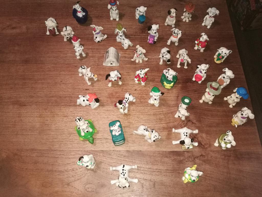 101 dalmatiers poppetjes, Verzamelen, Ophalen of Verzenden, Overige figuren, Gebruikt, Beeldje of Figuurtje