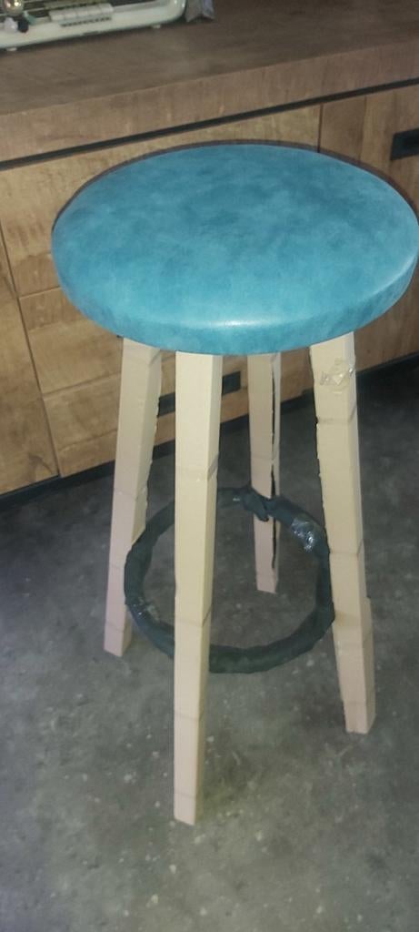 Nieuwe barkruk.  Petrol blauw ., Ophalen, Zo goed als nieuw