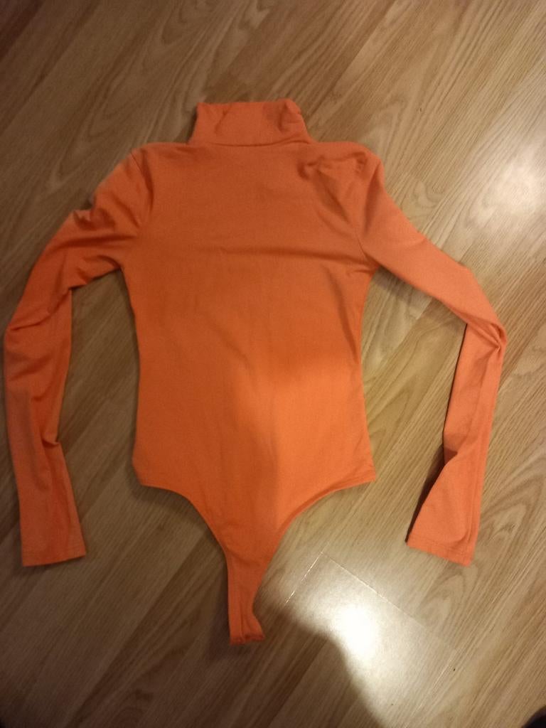 Body..bershka, Enlèvement ou Envoi, Comme neuf