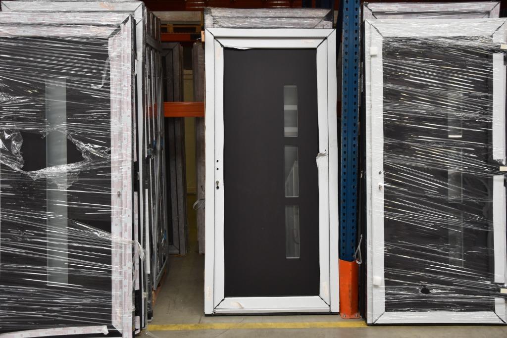 pvc ramen, deuren, schuiframen antracietgrijs, zwart, wit, Kunststof, Ramenhal, Ophalen of Verzenden, Inclusief glas