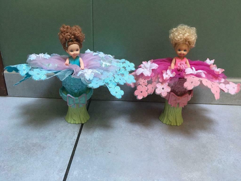 2 Barbie SHELLY FLOWER GIRL, Kinderen en Baby's, Speelgoed | Poppen, Ophalen of Verzenden, Zo goed als nieuw, Barbie