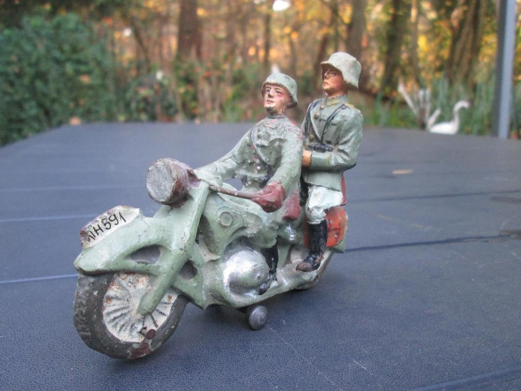 ELASTOLIN Wehrmacht motorrijder met passagier TOP stuk, Collections, Enlèvement ou Envoi