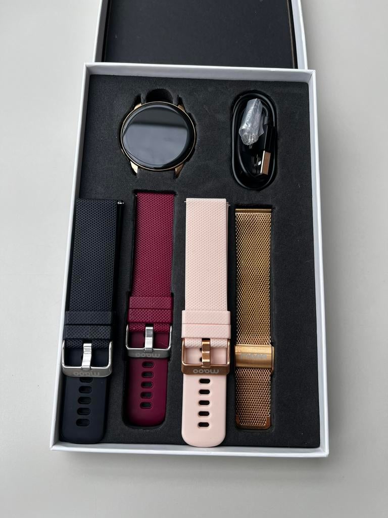 Maoo Ventura AMOLED Smartwatch (Dames) – Zo goed als nieuw, Handtassen en Accessoires, Smartwatches, Ophalen, Hoogte, Zo goed als nieuw