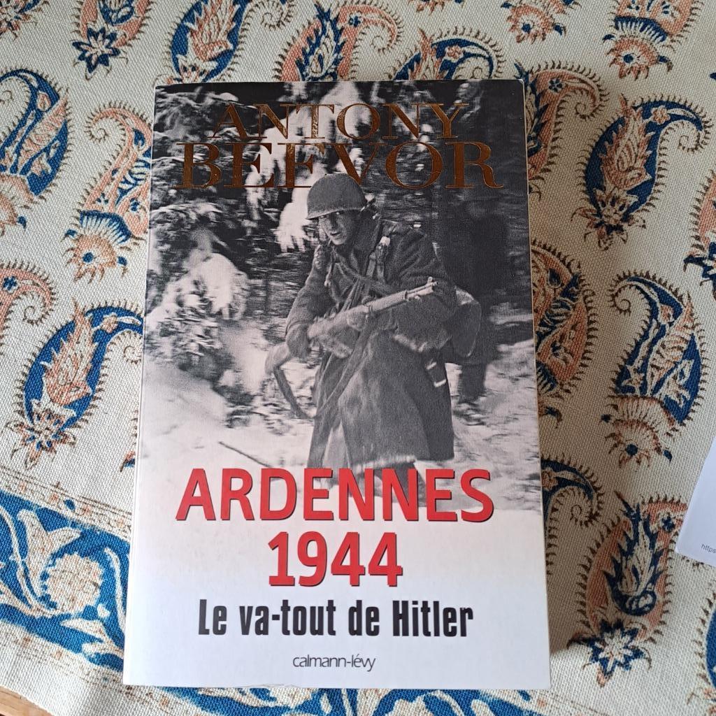 Antony Beevor,  Ardennes 1944, Enlèvement ou Envoi