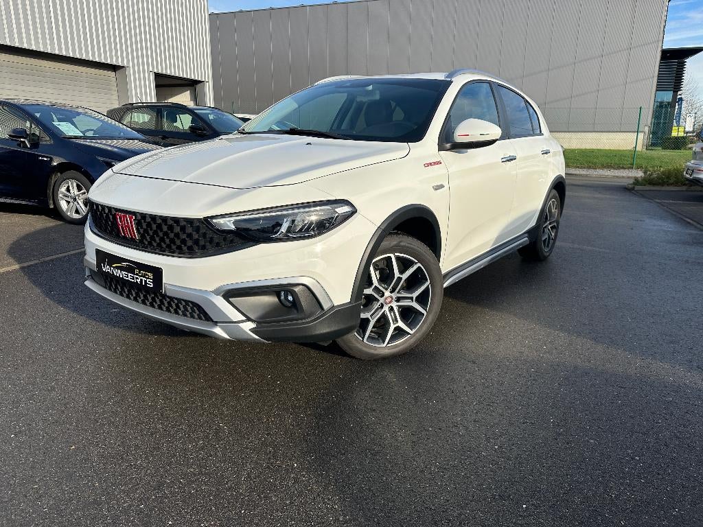 Fiat Tipo "cross" benzine, Bj 2023, Carplay/ 2 x alu/ camera, Auto's, Fiat, Voorwielaandrijving, Stof, Euro 6, Wit