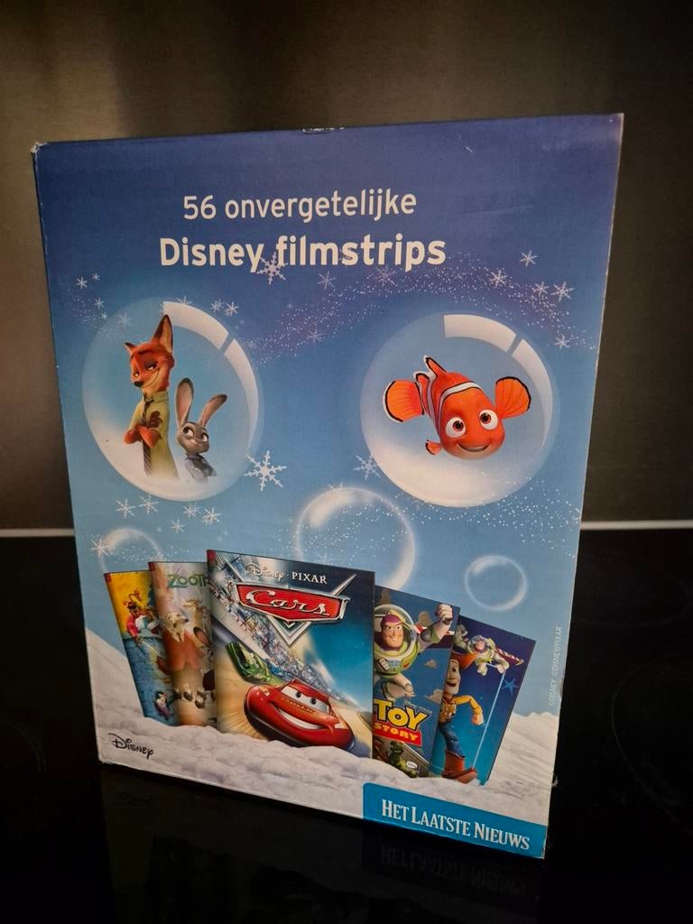 Strips Disney, collectie HLN, 56 strips in verzamelbox, Verzamelen, Ophalen