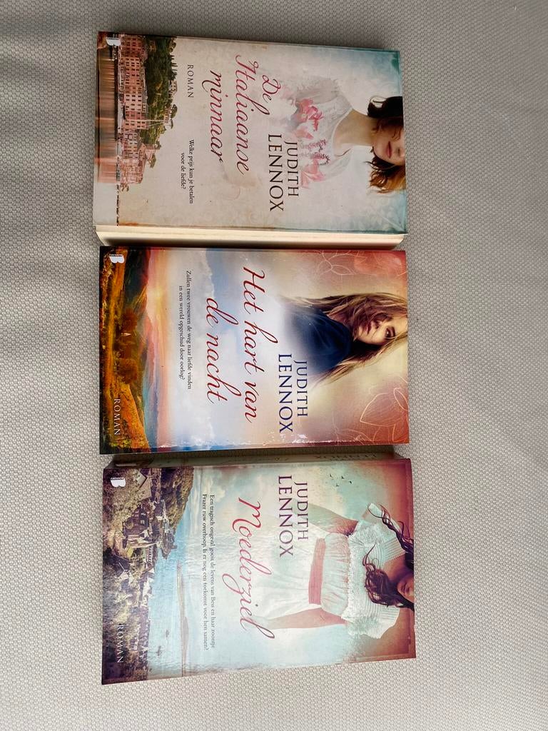 Romans Judith Lennox, Boeken, Ophalen of Verzenden, Gelezen