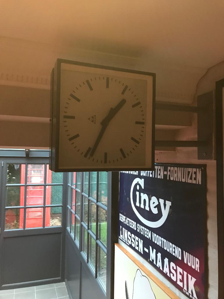 Station/schoolklok, Verzamelen, Ophalen of Verzenden