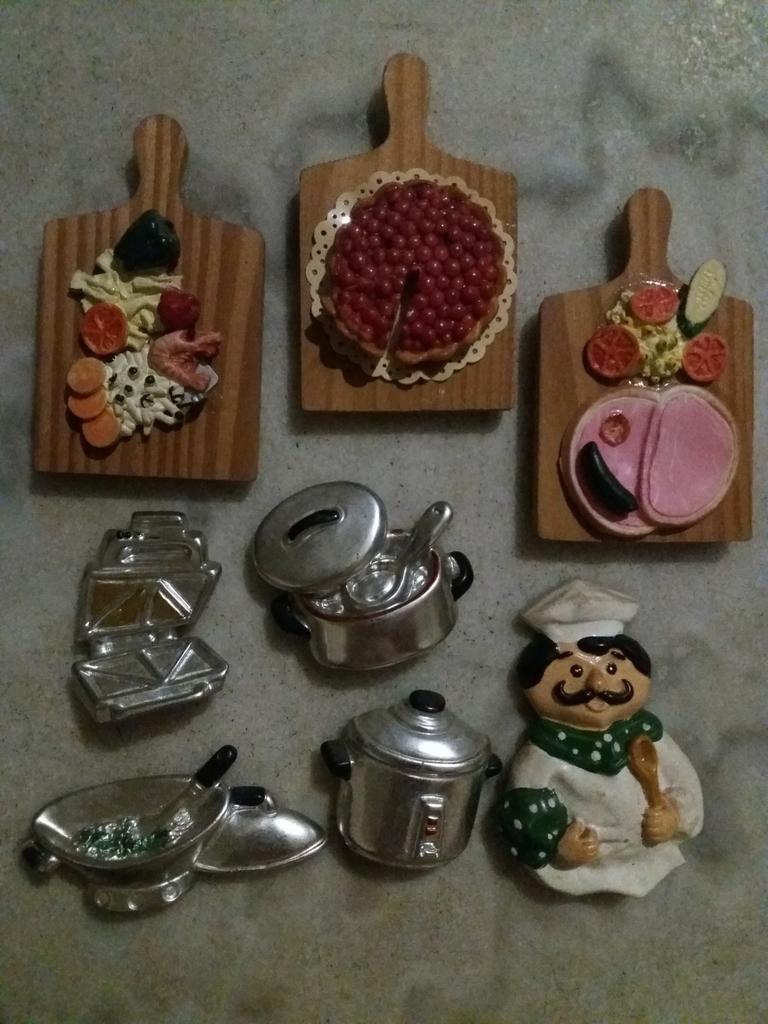 8 magnets thème cuisine., Collections, Enlèvement ou Envoi