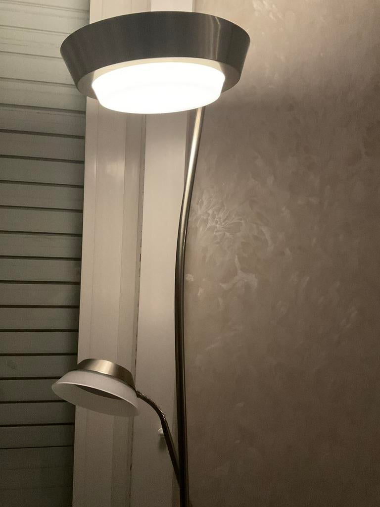 Met 3 standen lichtsterkte, Huis en Inrichting, Lampen | Vloerlampen, Ophalen, Zo goed als nieuw