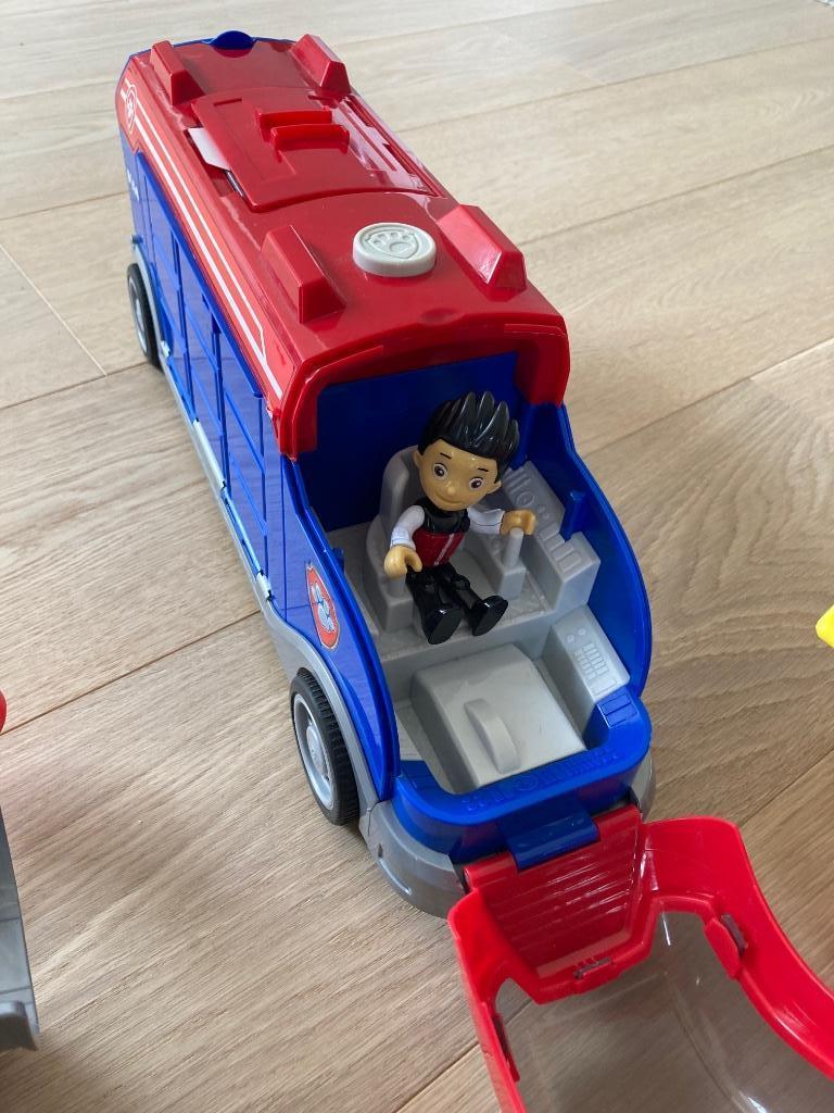 Paw patrol bus, Ophalen, Gebruikt