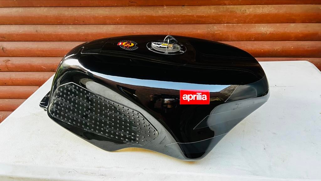 Benzine tank aprilia rs 250 mk1, Motoren, Ophalen, Gebruikt