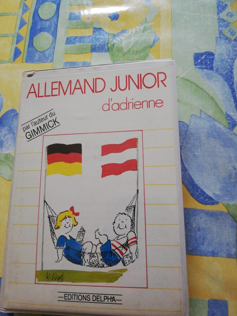 Allemand junior d'Adrienne., Livres, Enlèvement ou Envoi, Comme neuf